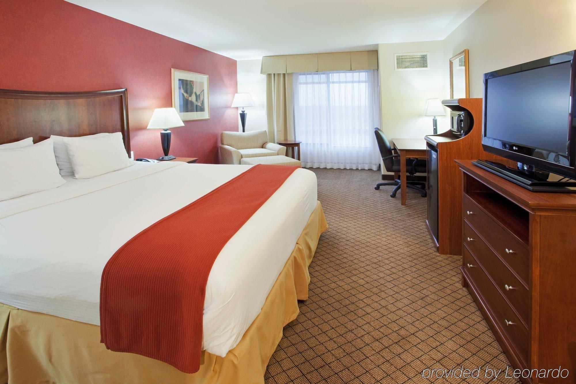 Holiday Inn Express Hotel & Suites Lincoln-Roseville Area, An Ihg Hotel Camera foto